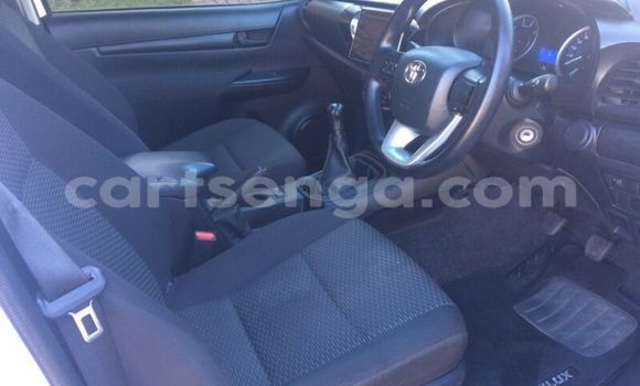Buy Used Toyota Hilux White Car in Big Bend in Lubombo Buy Used Toyota Hilux White Car in Big Bend in Lubombo