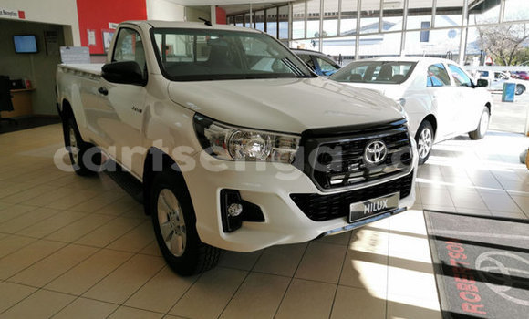 Nunua Ilio tumika Toyota Hilux White Gari ndani ya Bulembu nchini Hhohho Nunua Ilio tumika Toyota Hilux White Gari ndani ya Bulembu nchini Hhohho