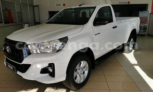 Nunua Ilio tumika Toyota Hilux White Gari ndani ya Bulembu nchini Hhohho Nunua Ilio tumika Toyota Hilux White Gari ndani ya Bulembu nchini Hhohho