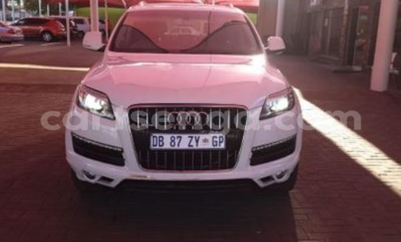 Acheter Occasion Voiture Audi Q7 Blanc à Kubuta, Shiselweni District Acheter Occasion Voiture Audi Q7 Blanc à Kubuta, Shiselweni District