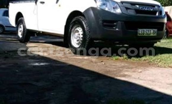 Buy Used Isuzu D–MAX White Car in Manzini in Manzini