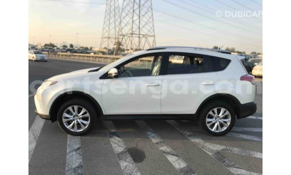 Buy Import Toyota 4Runner White Car in Import - Dubai in Hhohho Buy Import Toyota 4Runner White Car in Import - Dubai in Hhohho