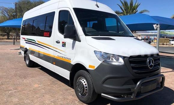 Acheter Occasion Voiture Mercedes‒Benz C–Class Blanc à Mbabane, Manzini Acheter Occasion Voiture Mercedes‒Benz C–Class Blanc à Mbabane, Manzini