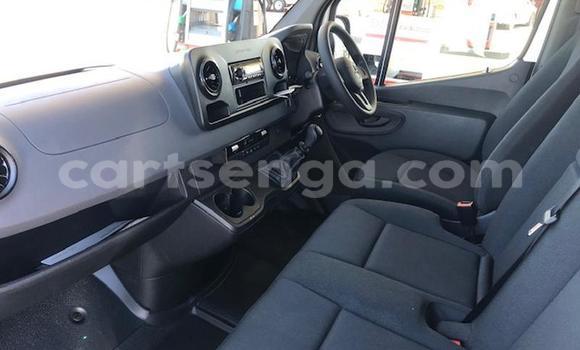 Acheter Occasion Voiture Mercedes‒Benz C–Class Blanc à Mbabane, Manzini Acheter Occasion Voiture Mercedes‒Benz C–Class Blanc à Mbabane, Manzini