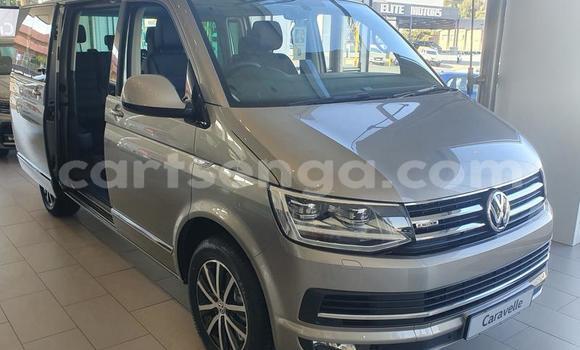 Acheter Occasion Voiture Volkswagen Caravelle Beige à Mbabane, Manzini Acheter Occasion Voiture Volkswagen Caravelle Beige à Mbabane, Manzini