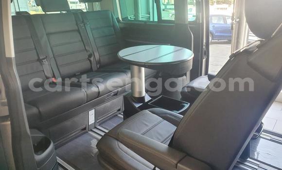 Acheter Occasion Voiture Volkswagen Caravelle Beige à Mbabane, Manzini Acheter Occasion Voiture Volkswagen Caravelle Beige à Mbabane, Manzini