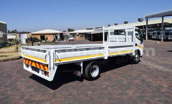 Buy Used Toyota Dyna White Truck in Manzini in Manzini Buy Used Toyota Dyna White Truck in Manzini in Manzini