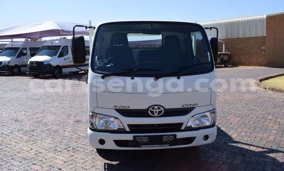 Buy Used Toyota Dyna White Truck in Manzini in Manzini Buy Used Toyota Dyna White Truck in Manzini in Manzini