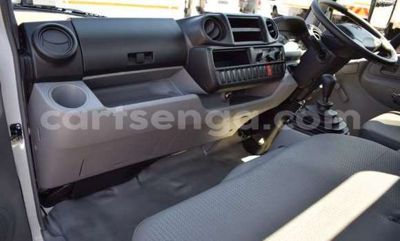 Buy Used Toyota Dyna White Truck in Manzini in Manzini Buy Used Toyota Dyna White Truck in Manzini in Manzini