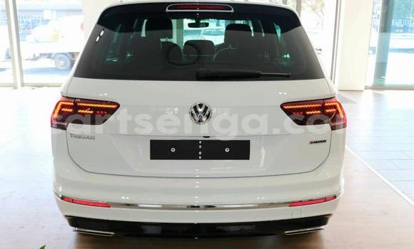 Acheter Occasion Voiture Volkswagen Tiguan Blanc à Mbabane, Manzini Acheter Occasion Voiture Volkswagen Tiguan Blanc à Mbabane, Manzini