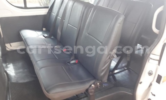Buy Used Toyota Pickup White Car in Big Bend in Lubombo District Buy Used Toyota Pickup White Car in Big Bend in Lubombo District