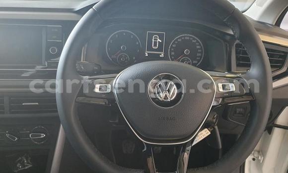 Acheter Occasion Voiture Volkswagen Polo Blanc à Hlatikulu, Shiselweni District Acheter Occasion Voiture Volkswagen Polo Blanc à Hlatikulu, Shiselweni District