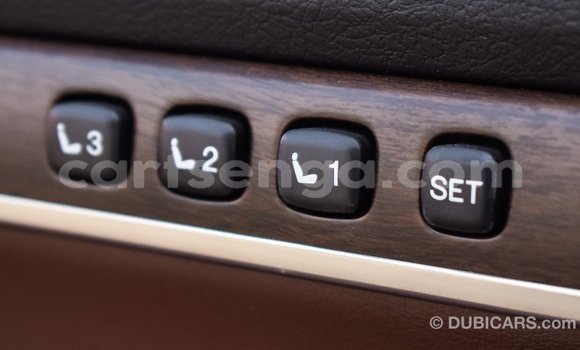 Buy Import Toyota Land Cruiser White Car in Import - Dubai in Hhohho Buy Import Toyota Land Cruiser White Car in Import - Dubai in Hhohho