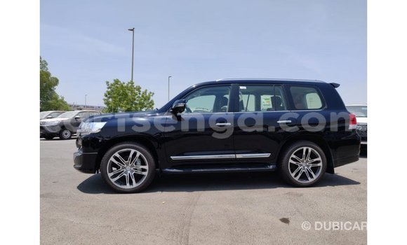 Buy Import Toyota Land Cruiser Black Car in Import - Dubai in Hhohho Buy Import Toyota Land Cruiser Black Car in Import - Dubai in Hhohho