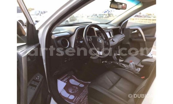 Buy Import Toyota 4Runner White Car in Import - Dubai in Hhohho Buy Import Toyota 4Runner White Car in Import - Dubai in Hhohho