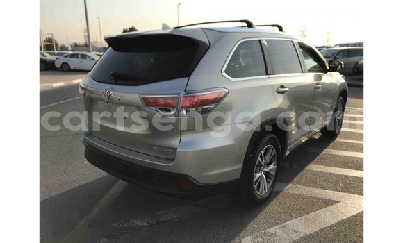 Buy Import Toyota Highlander Other Car in Import - Dubai in Hhohho Buy Import Toyota Highlander Other Car in Import - Dubai in Hhohho