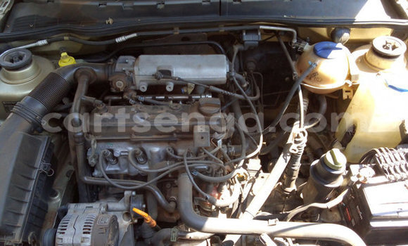 Acheter Occasion Voiture Volkswagen Polo Gris à Hlatikulu, Shiselweni District Acheter Occasion Voiture Volkswagen Polo Gris à Hlatikulu, Shiselweni District