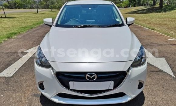 Acheter Occasion Voiture Mazda 2 Blanc à Hlatikulu, Shiselweni District Acheter Occasion Voiture Mazda 2 Blanc à Hlatikulu, Shiselweni District