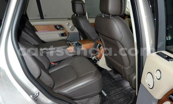 Nunua Ilio tumika Land Rover Range Rover White Gari ndani ya Manzini nchini Manzini Nunua Ilio tumika Land Rover Range Rover White Gari ndani ya Manzini nchini Manzini