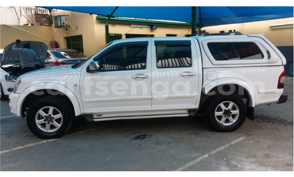 Buy Used Isuzu KB White Car in Ezulwini in Hhohho Buy Used Isuzu KB White Car in Ezulwini in Hhohho