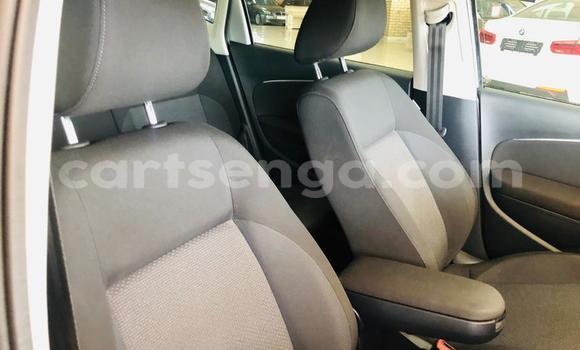 Nunua Ilio tumika Volkswagen Polo Silver Gari ndani ya Manzini nchini Manzini Nunua Ilio tumika Volkswagen Polo Silver Gari ndani ya Manzini nchini Manzini