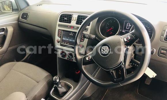 Nunua Ilio tumika Volkswagen Polo Silver Gari ndani ya Manzini nchini Manzini Nunua Ilio tumika Volkswagen Polo Silver Gari ndani ya Manzini nchini Manzini
