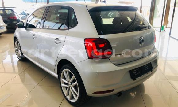 Nunua Ilio tumika Volkswagen Polo Silver Gari ndani ya Manzini nchini Manzini Nunua Ilio tumika Volkswagen Polo Silver Gari ndani ya Manzini nchini Manzini