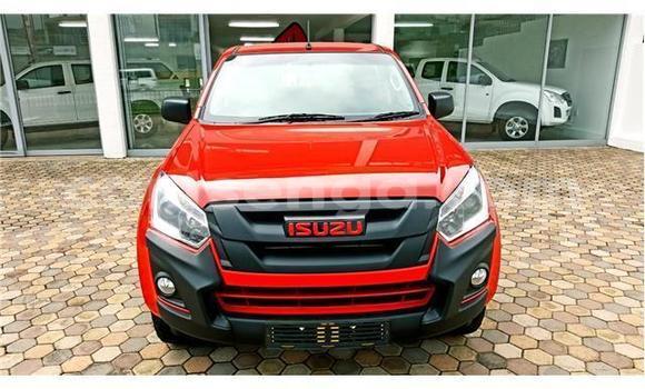 Buy Used Isuzu KB Red Car in Ezulwini in Hhohho Buy Used Isuzu KB Red Car in Ezulwini in Hhohho
