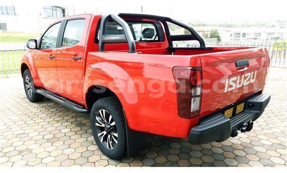 Buy Used Isuzu KB Red Car in Ezulwini in Hhohho Buy Used Isuzu KB Red Car in Ezulwini in Hhohho