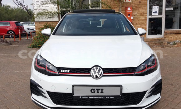 Buy Used Volkswagen Golf GTI White Car in Ezulwini in Hhohho Buy Used Volkswagen Golf GTI White Car in Ezulwini in Hhohho