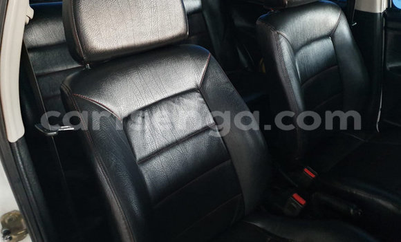 Buy Used Volkswagen Golf White Car in Ezulwini in Hhohho Buy Used Volkswagen Golf White Car in Ezulwini in Hhohho