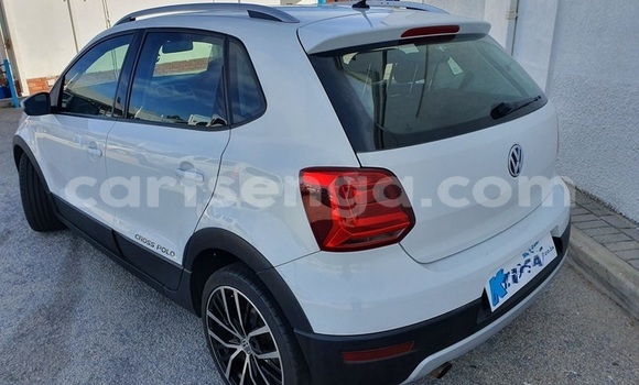 Acheter Occasion Voiture Volkswagen Polo Blanc à Ezulwini, Hhohho Acheter Occasion Voiture Volkswagen Polo Blanc à Ezulwini, Hhohho