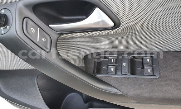 Acheter Occasion Voiture Volkswagen Polo Blanc à Ezulwini, Hhohho Acheter Occasion Voiture Volkswagen Polo Blanc à Ezulwini, Hhohho