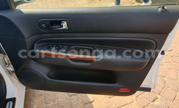 Buy Used Volkswagen Jetta White Car in Ezulwini in Hhohho Buy Used Volkswagen Jetta White Car in Ezulwini in Hhohho