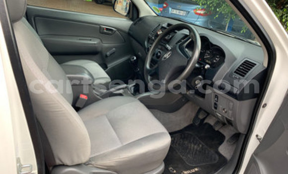 Acheter Occasion Voiture Toyota Hilux Blanc à Ezulwini, Hhohho Acheter Occasion Voiture Toyota Hilux Blanc à Ezulwini, Hhohho