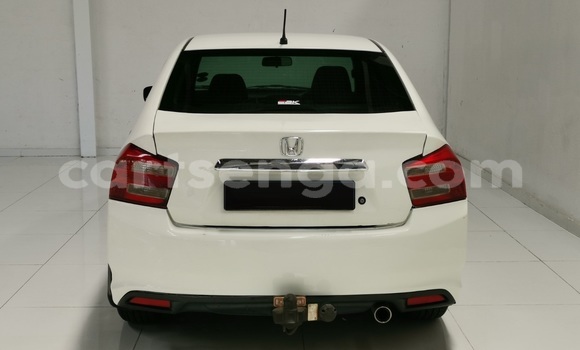 Buy Used Honda Ballade White Car in Ezulwini in Hhohho Buy Used Honda Ballade White Car in Ezulwini in Hhohho