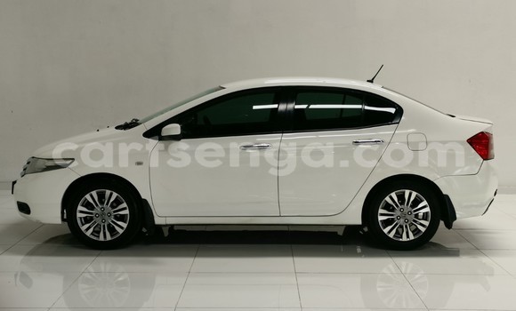 Buy Used Honda Ballade White Car in Ezulwini in Hhohho Buy Used Honda Ballade White Car in Ezulwini in Hhohho