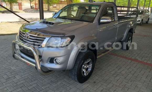 Nunua Ilio tumika Toyota Hilux Silver Gari ndani ya Ezulwini nchini Hhohho Nunua Ilio tumika Toyota Hilux Silver Gari ndani ya Ezulwini nchini Hhohho