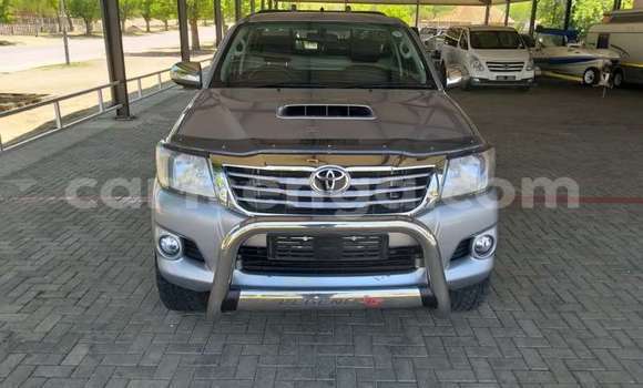 Nunua Ilio tumika Toyota Hilux Silver Gari ndani ya Ezulwini nchini Hhohho Nunua Ilio tumika Toyota Hilux Silver Gari ndani ya Ezulwini nchini Hhohho
