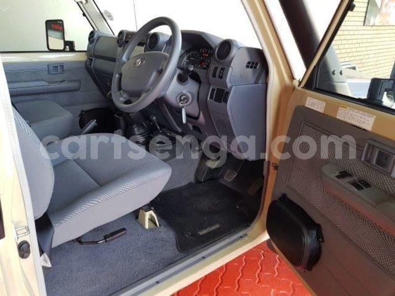 Big with watermark toyota land cruiser hhohho ezulwini 11087