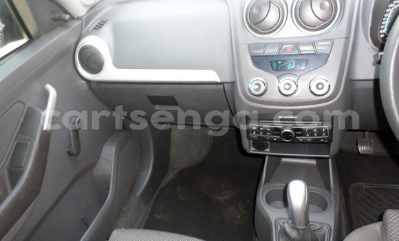 Nunua Ilio tumika Opel Corsa Blue Gari ndani ya Ezulwini nchini Hhohho Nunua Ilio tumika Opel Corsa Blue Gari ndani ya Ezulwini nchini Hhohho