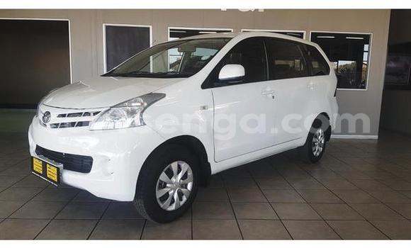 Nunua Ilio tumika Toyota Avanza White Gari ndani ya Ezulwini nchini Hhohho Nunua Ilio tumika Toyota Avanza White Gari ndani ya Ezulwini nchini Hhohho