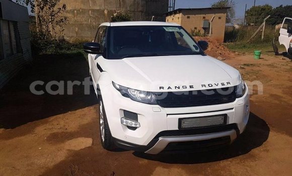 Buy Used Land Rover Range Rover Vogue White Car in Manzini in Manzini