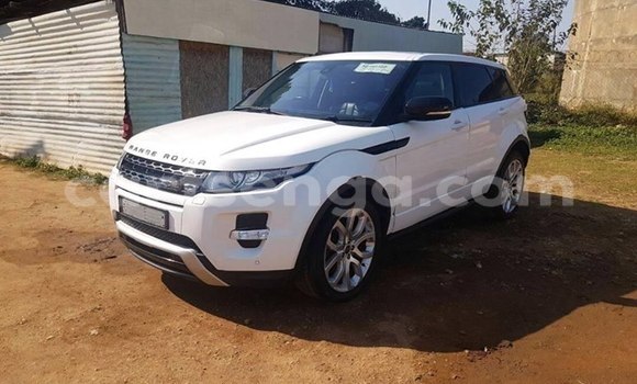Nunua Ilio tumika Land Rover Range Rover Vogue White Gari ndani ya Manzini nchini Manzini Nunua Ilio tumika Land Rover Range Rover Vogue White Gari ndani ya Manzini nchini Manzini