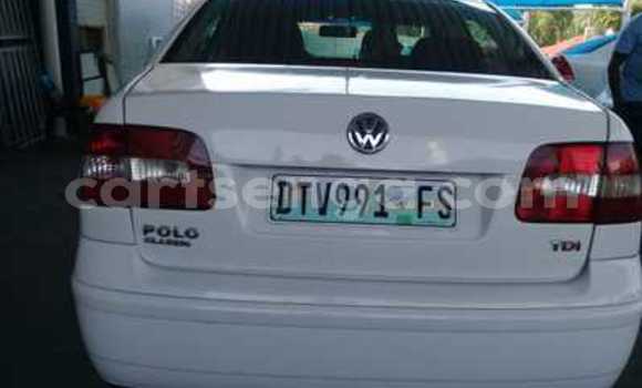 Buy Used Volkswagen Polo White Car in Ezulwini in Hhohho Buy Used Volkswagen Polo White Car in Ezulwini in Hhohho