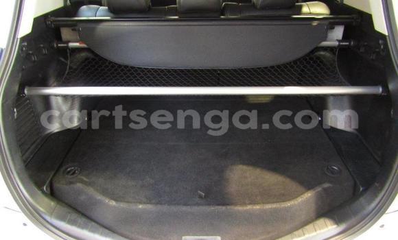 Nunua Ilio tumika Toyota RAV4 White Gari ndani ya Manzini nchini Manzini Nunua Ilio tumika Toyota RAV4 White Gari ndani ya Manzini nchini Manzini