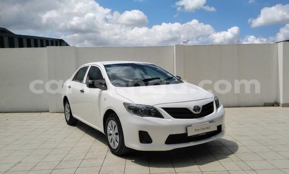 Acheter Occasion Voiture Toyota Corolla Blanc à Ezulwini, Hhohho Acheter Occasion Voiture Toyota Corolla Blanc à Ezulwini, Hhohho