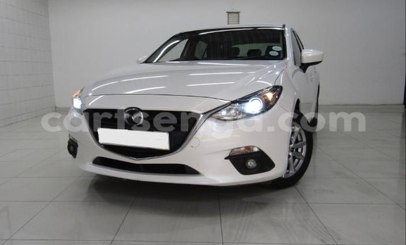 Nunua Ilio tumika Mazda 3 White Gari ndani ya Big Bend nchini Wilaya ya Lubombo Nunua Ilio tumika Mazda 3 White Gari ndani ya Big Bend nchini Wilaya ya Lubombo