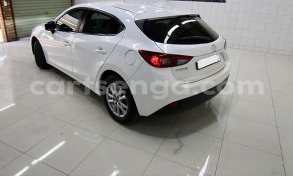 Nunua Ilio tumika Mazda 3 White Gari ndani ya Big Bend nchini Wilaya ya Lubombo Nunua Ilio tumika Mazda 3 White Gari ndani ya Big Bend nchini Wilaya ya Lubombo