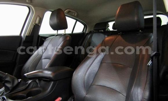 Nunua Ilio tumika Mazda 3 White Gari ndani ya Big Bend nchini Wilaya ya Lubombo Nunua Ilio tumika Mazda 3 White Gari ndani ya Big Bend nchini Wilaya ya Lubombo